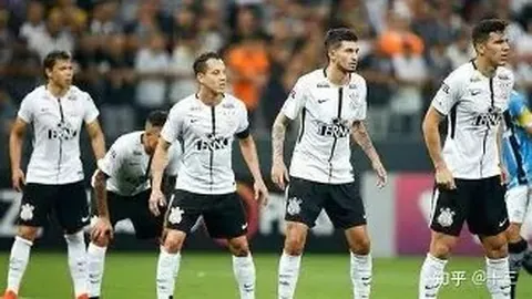 申花U19队勇夺足协杯桂冠，持续加码青少年培养力度